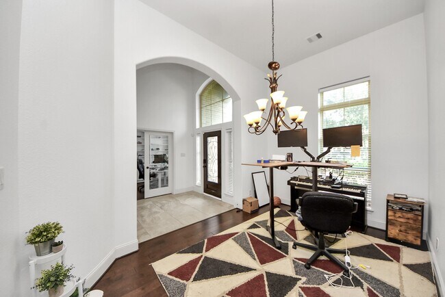 Building Photo - 2810 Auburn Glade Ct