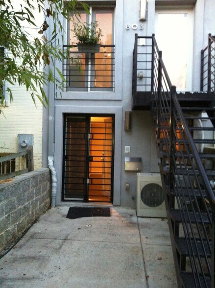 Front door - 803 Euclid Street Northwest