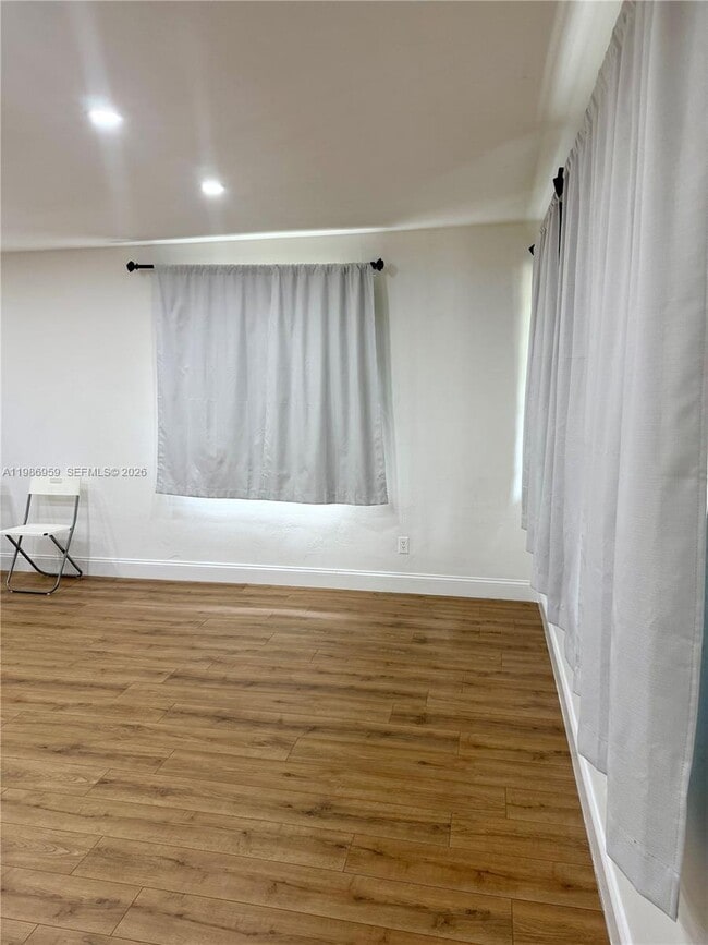 Building Photo - 11201 NE 3rd Ave