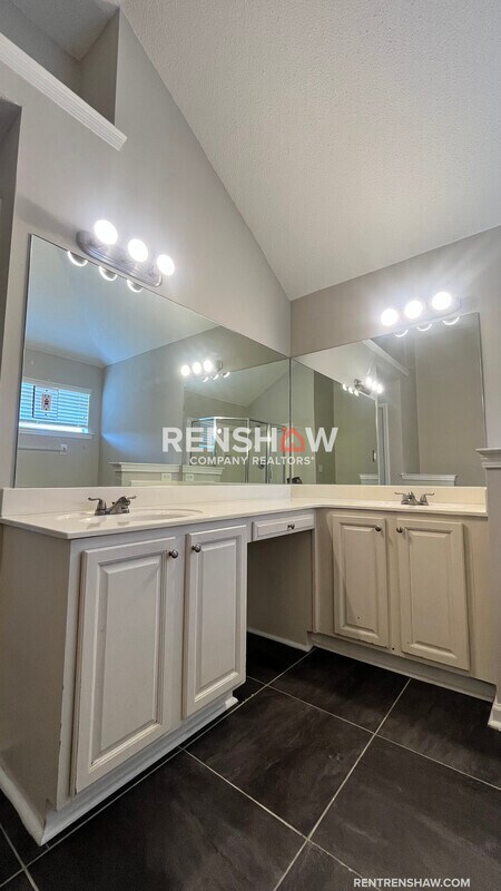 Building Photo - 5381 August Moon Ln