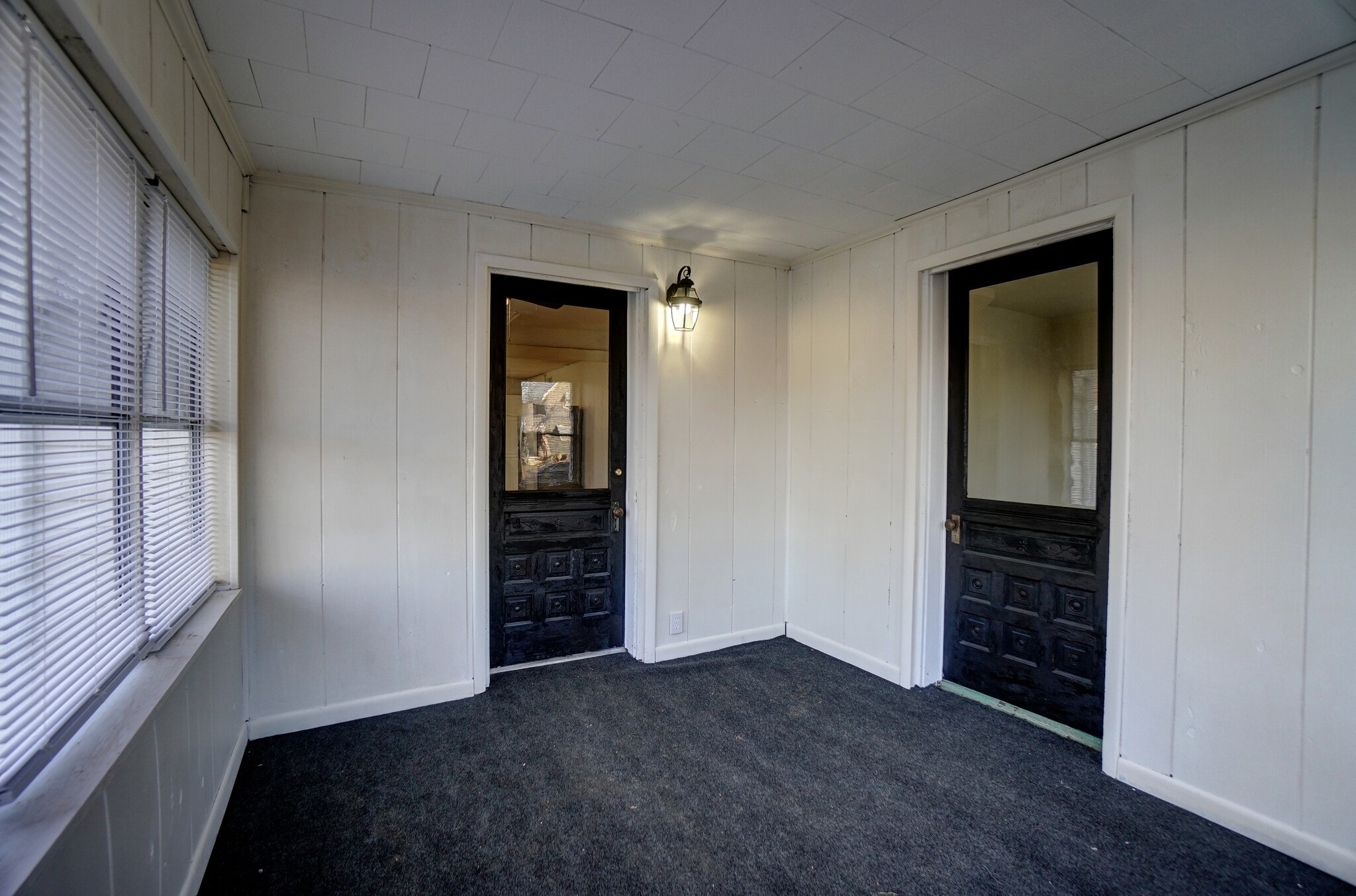 Building Photo - 1117 W High St