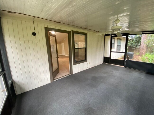 Building Photo - 7646 Hilsdale Harbor Ct