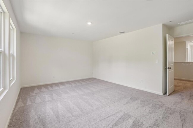 Building Photo - 2554 Grey Hawk Dr