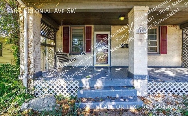 Building Photo - 2407 Colonial Ave SW