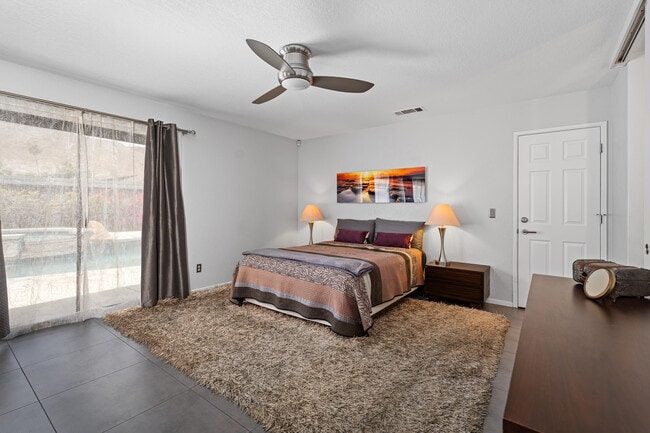 Building Photo - 72596 Beavertail St