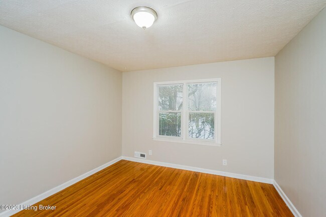 Building Photo - 4200 Berkshire Ave