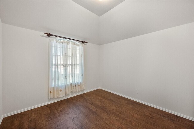 Building Photo - 6705 Terrace Glen Dr