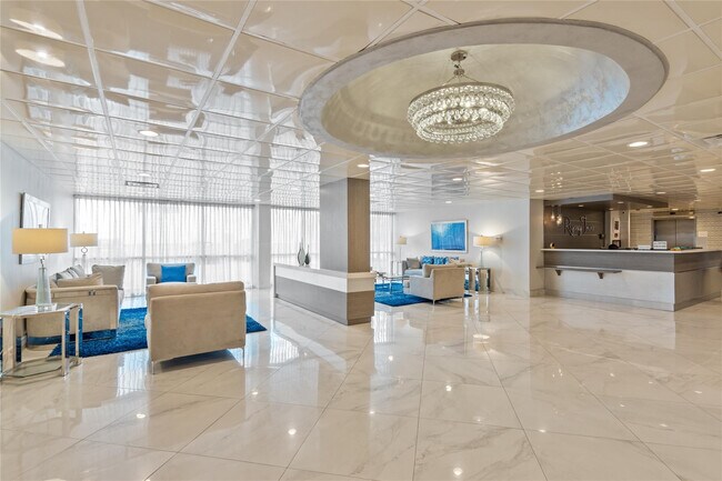 Building Photo - 3850 Galt Ocean Dr