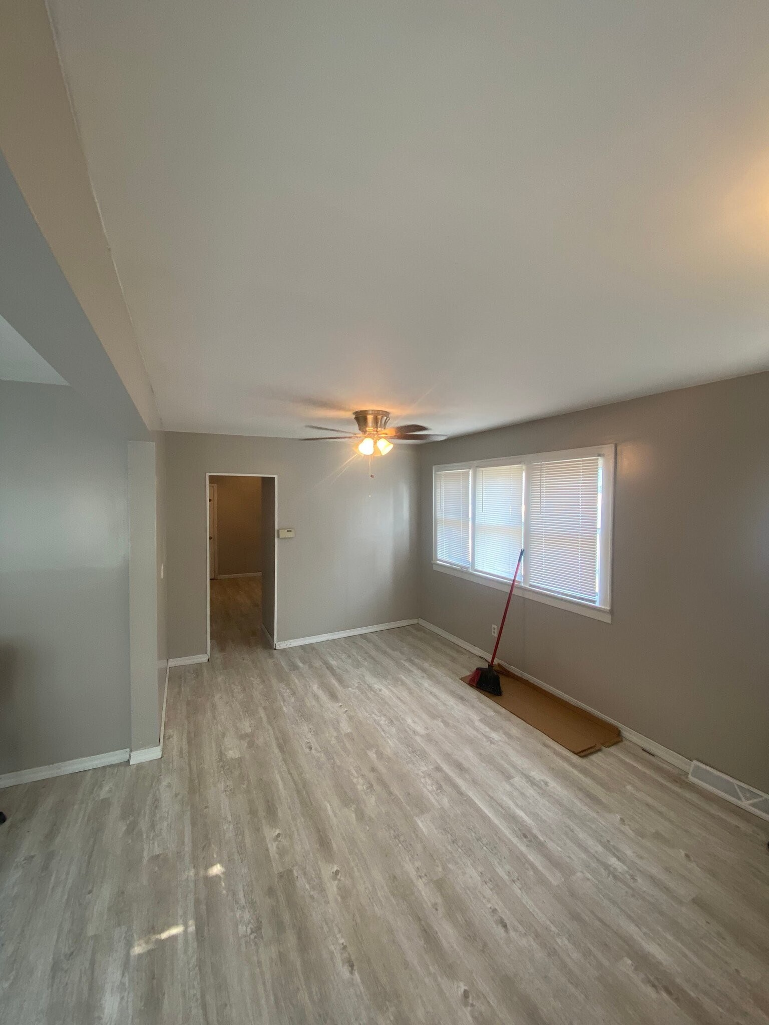 Building Photo - 4824 N 25th St