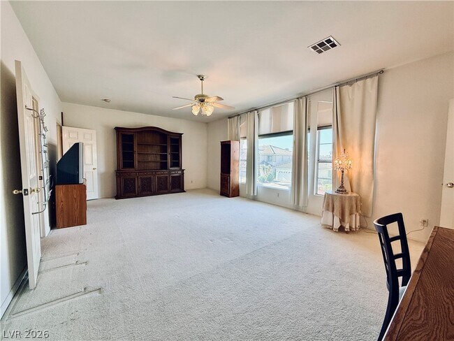 Building Photo - 2429 Tour Edition Dr