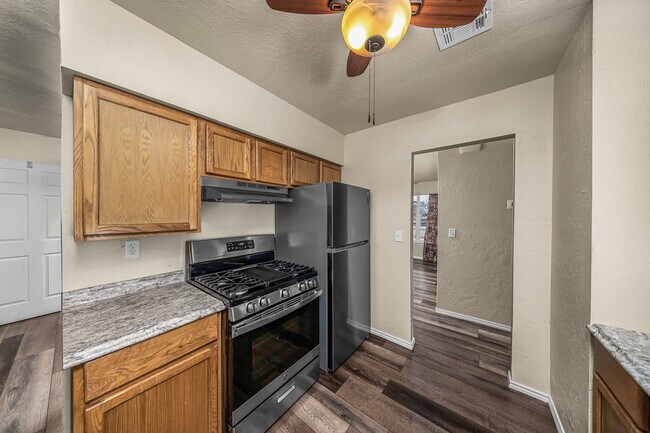 Building Photo - 1702 NW 45th St