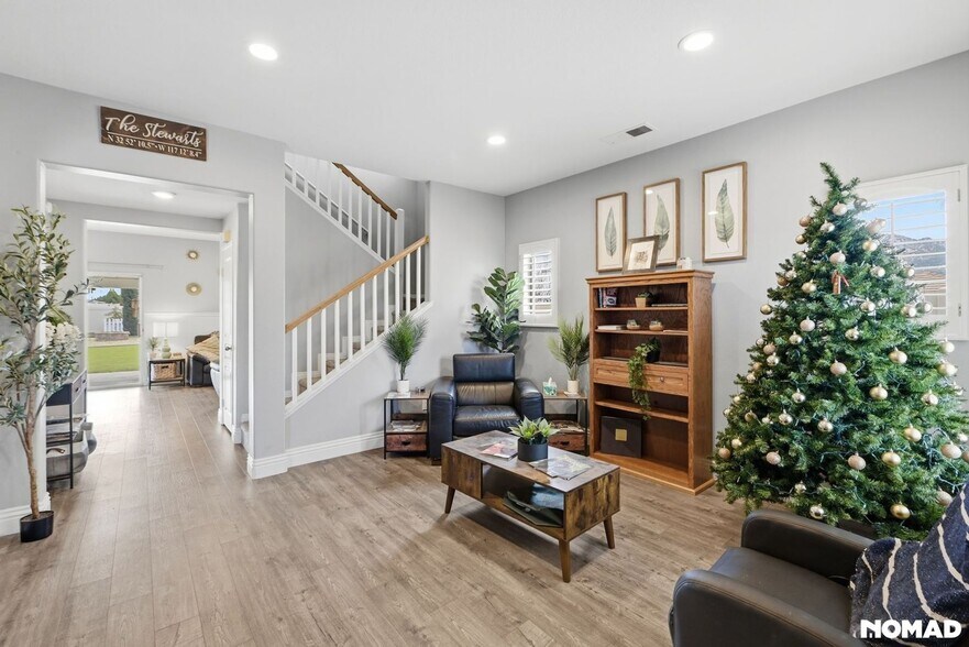 Building Photo - 44873 Rein Ct