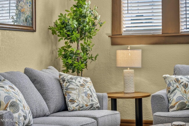 Building Photo - 35 W 8th St