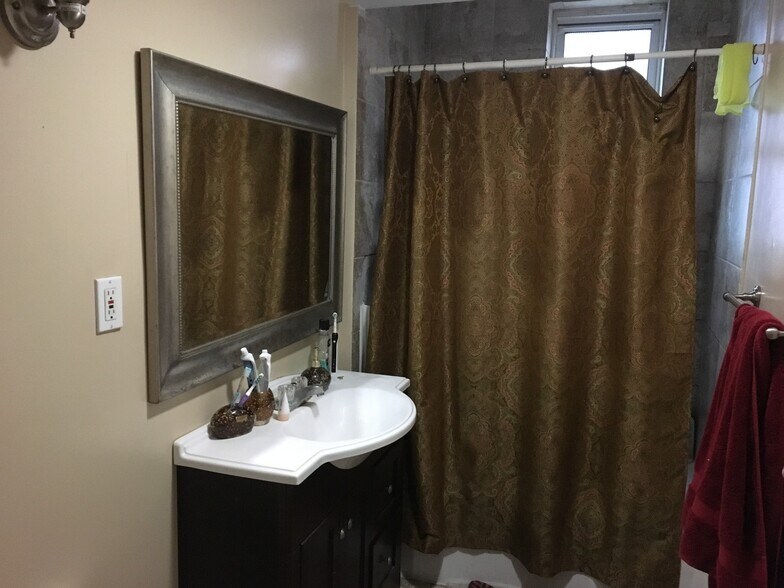 Building Photo - 38 S Huntington Ave