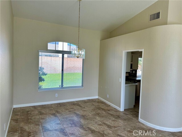 Building Photo - 3680 N Live Oak Ave