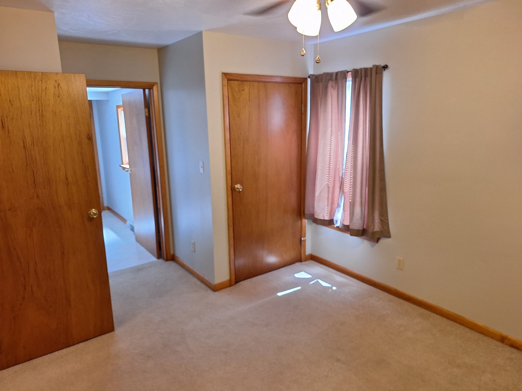 Bedroom - 220 Central Ave