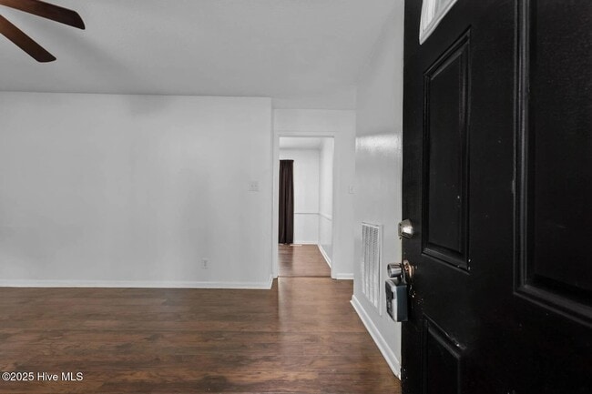 Building Photo - 5364 Silver Pine Dr