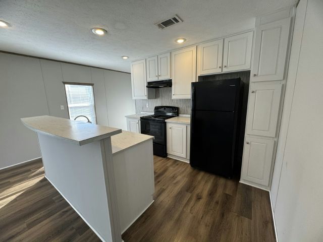 Building Photo - 1727 Hogue Ave