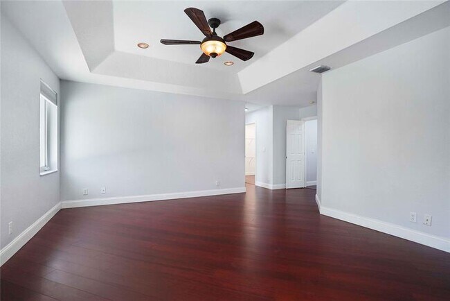 Building Photo - 1828 NW 48th Terrace
