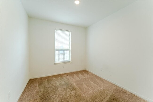 Building Photo - 1017 Laguna Cv Dr