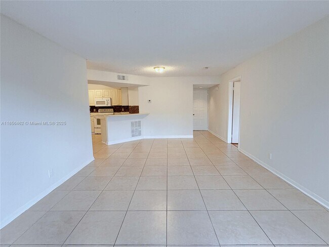 Building Photo - 9055 Wiles Rd