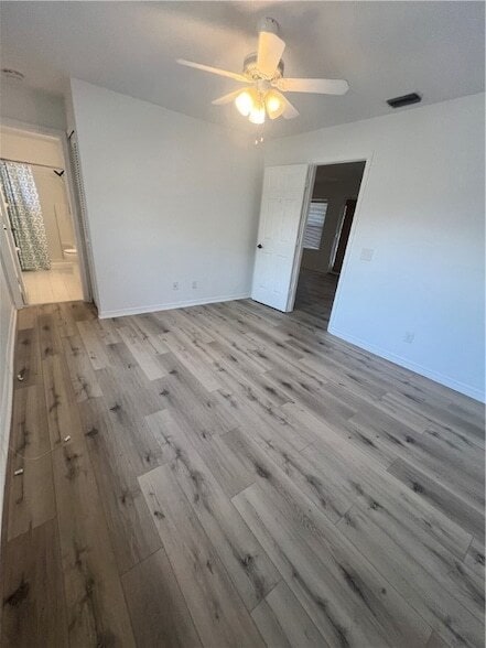 Building Photo - 602 Centre Ct SW