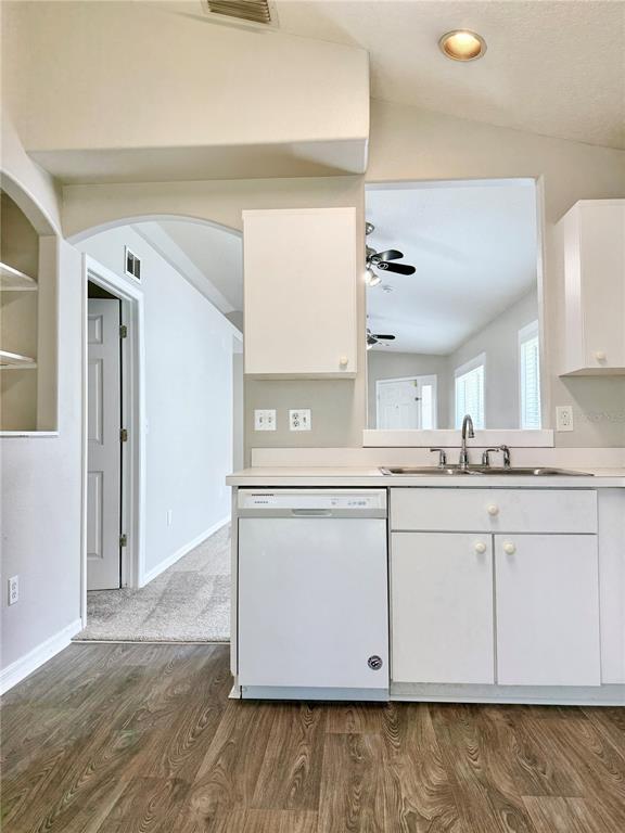 Building Photo - 28510 Seashell Ct