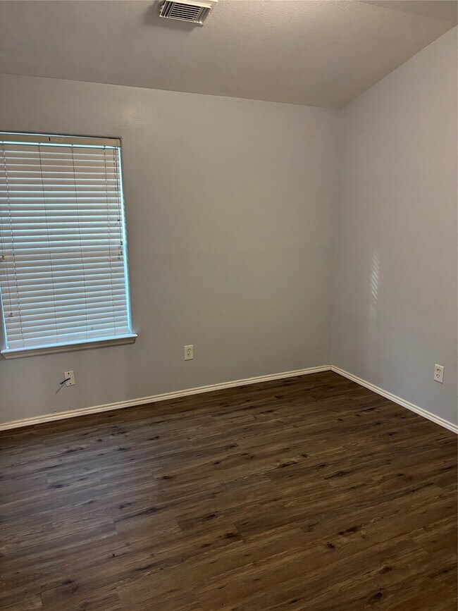 Building Photo - 18803 Prairie Larkspur Dr