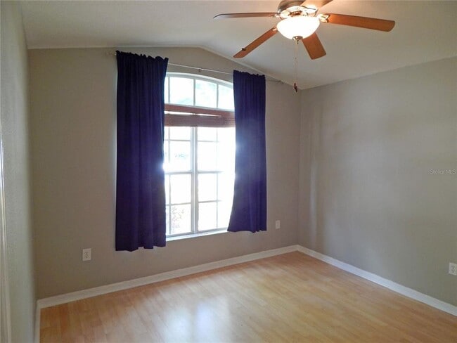 Building Photo - 6367 Bridgecrest Dr
