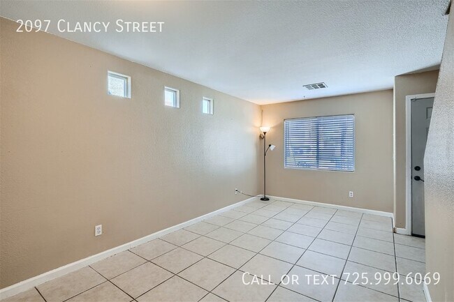 Building Photo - Charming Wexford Village Home: Open Layout...