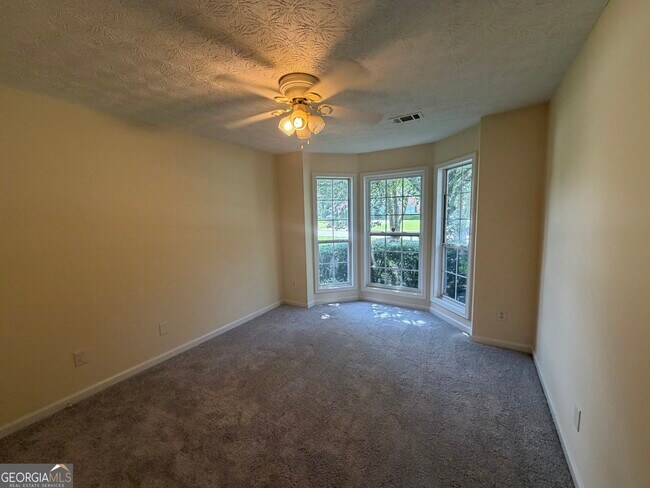 Building Photo - 363 Brook Lea Cove