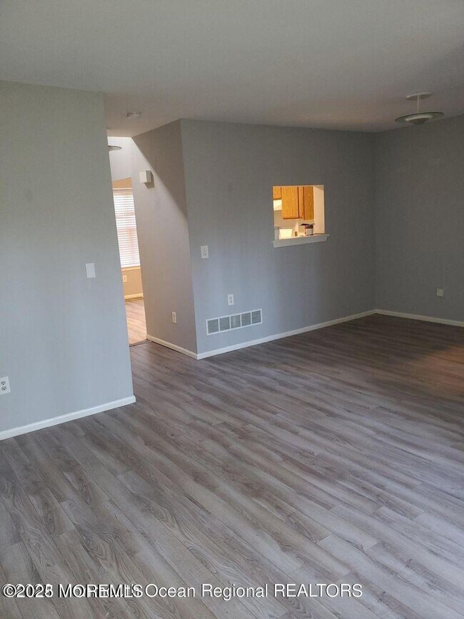 Building Photo - 506 Santa Anita Ln