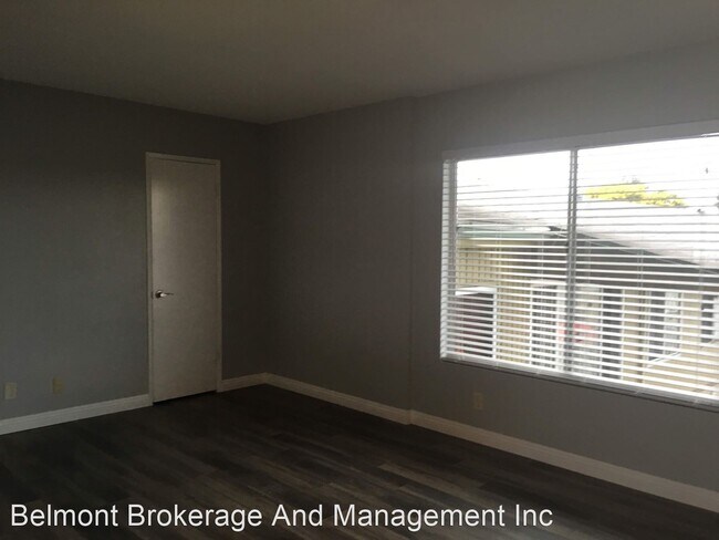 Building Photo - 445 Ximeno Ave