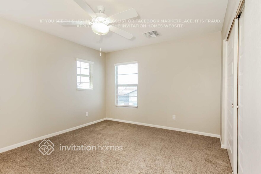 Building Photo - 5106 N 189th Dr
