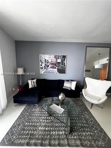 Building Photo - 475 Brickell Ave