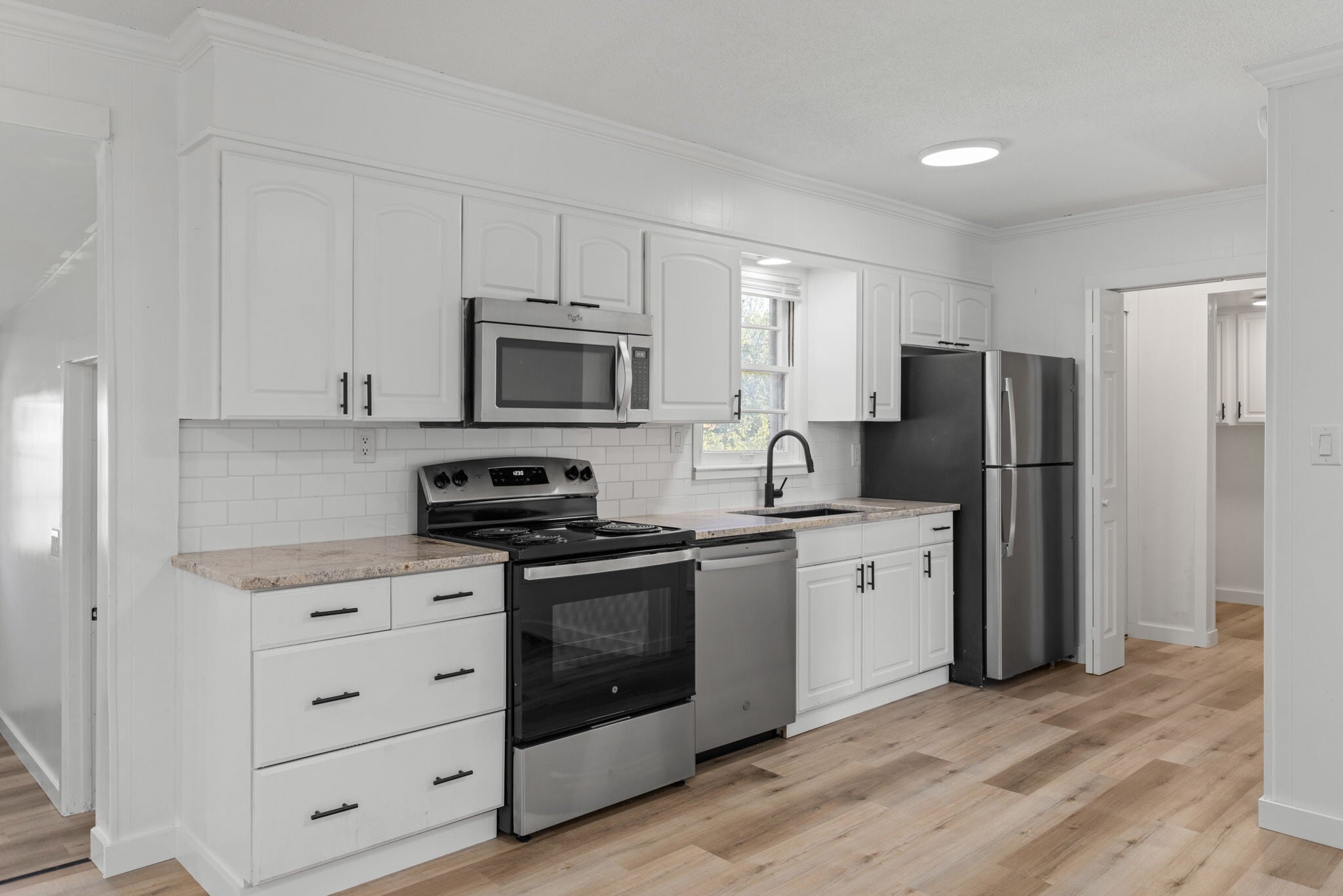 Building Photo - 104 Colorado Ave