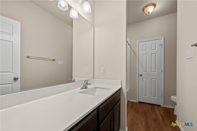 Building Photo - 2610 Bargello St