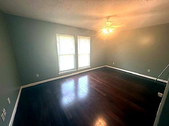 Building Photo - 3106 Trembling Creek Cir