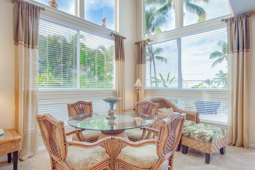 Building Photo - 75-5919-5919 Ali‘i Dr