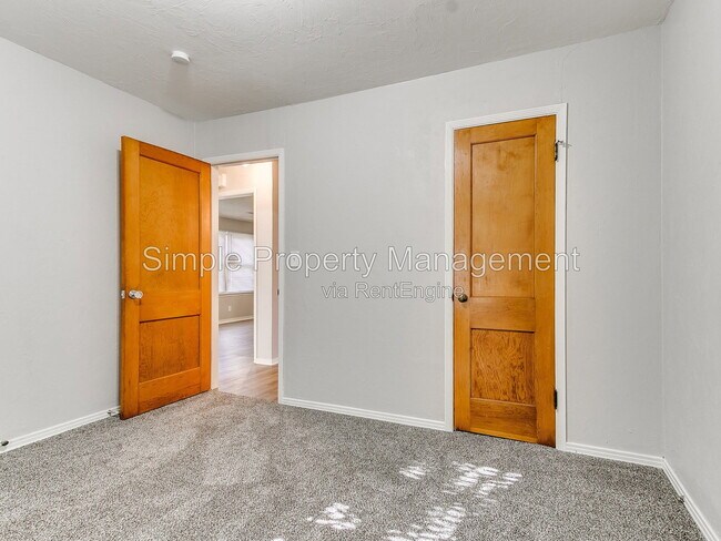 Building Photo - 2221 Brighton Ave