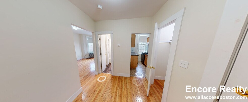 Building Photo - 1191 Boylston St