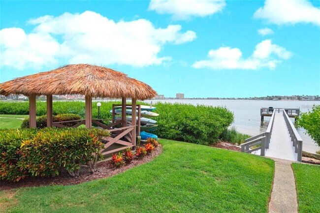 Building Photo - 6218 Palma Del Mar Blvd S