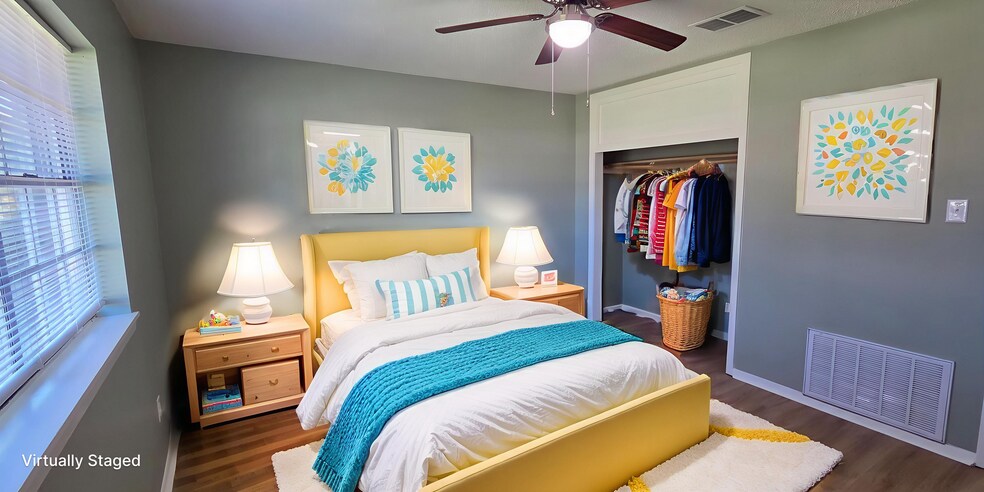 Building Photo - 2114 Ray Ave