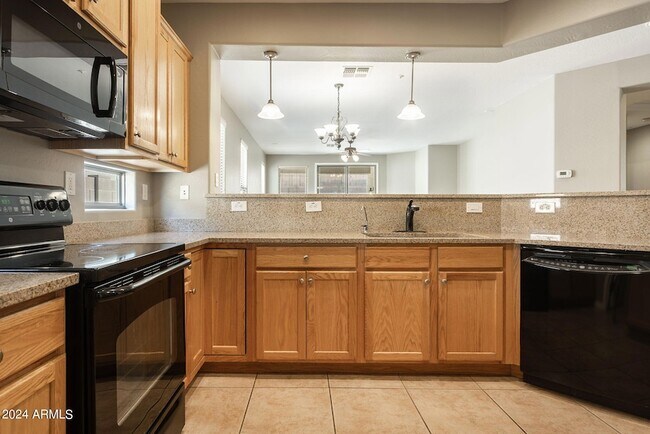 Building Photo - 30153 N 71st Dr