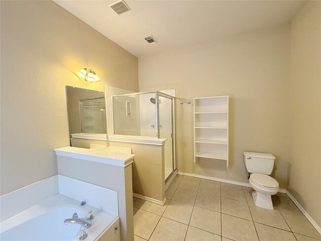 Building Photo - 4415 Hunters Lodge Dr