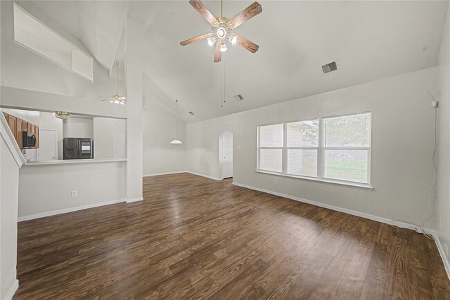 Building Photo - 1111 Auburn View Ln