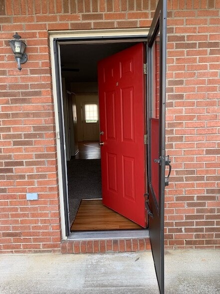 Building Photo - 1066 Brandy Ln