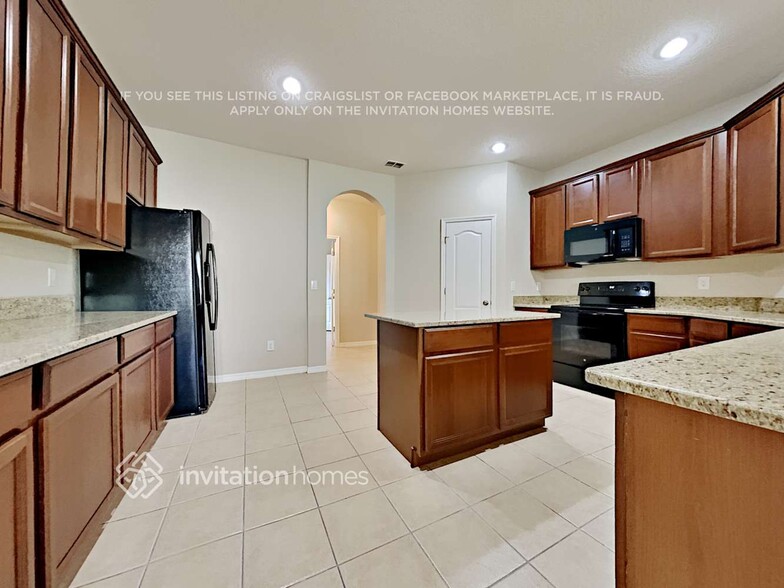 Building Photo - 1027 Magnolia Blossom Ct