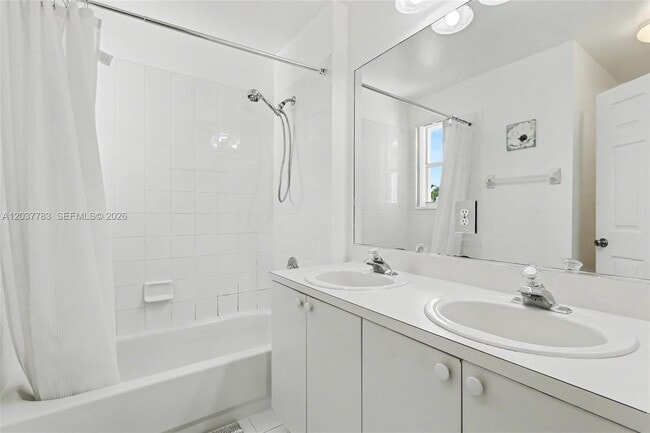Building Photo - 17367 SW 20th Ct