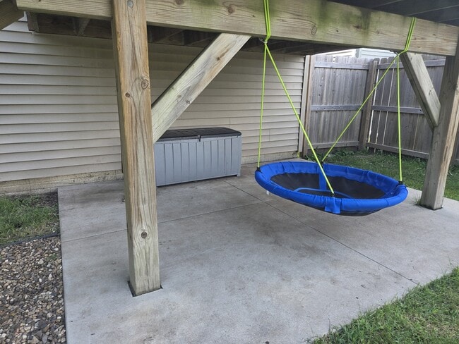Building Photo - 4121 Mockingbird Ln